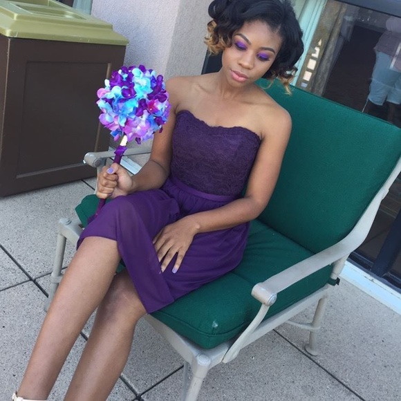 DRESS 👗 - Picture 1 of 4